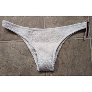 New Victoria's Secret sz L Brazilian Bikini Bottoms only textured white 1928